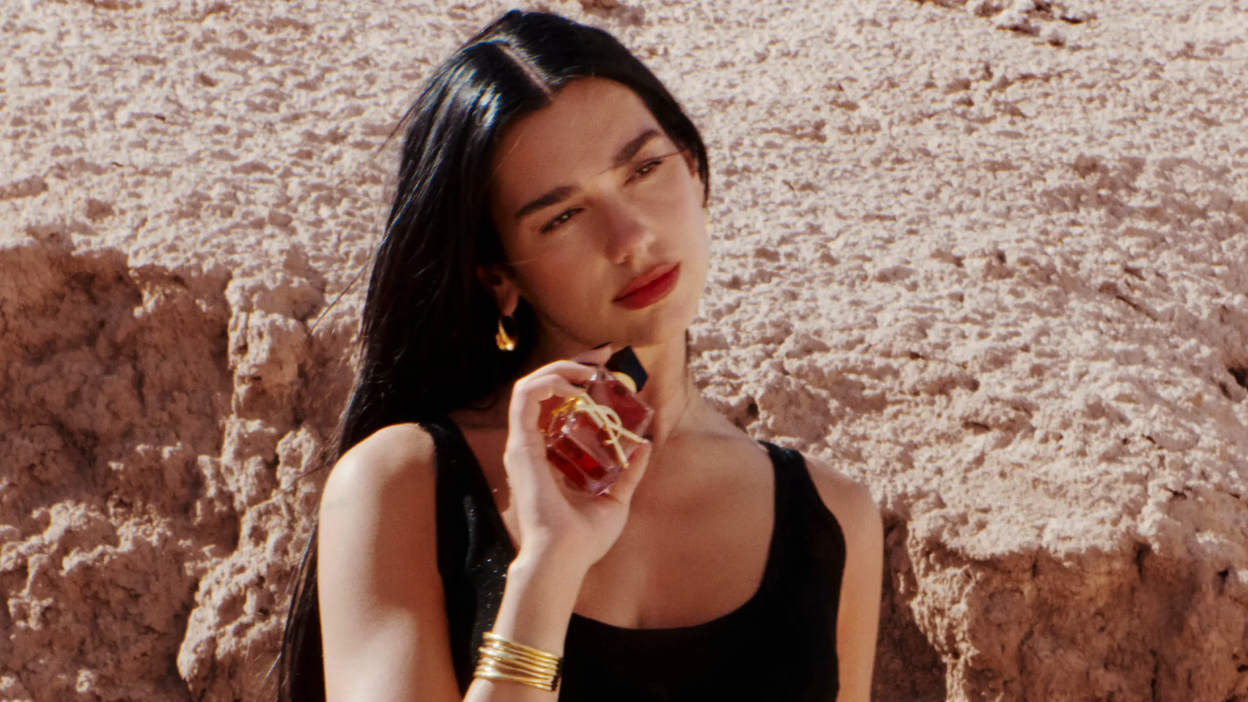 Meyvemsi ve çiçeksi notalar buluşuyor