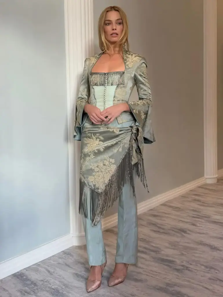 Ünlüler ve arşiv parçalar