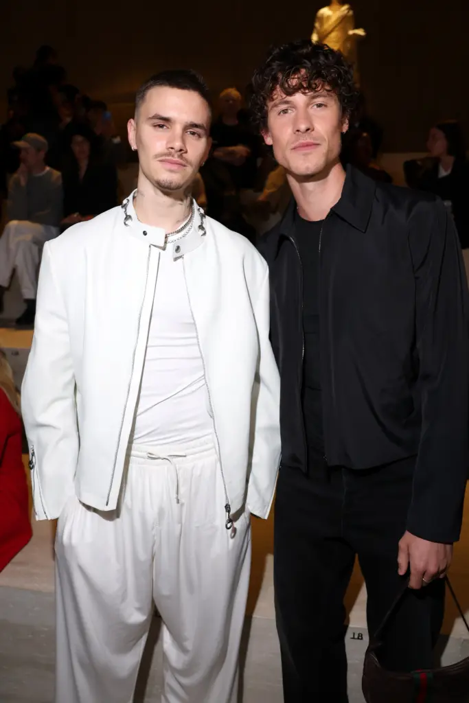 Romeo Beckham ve  Shawn Mendes