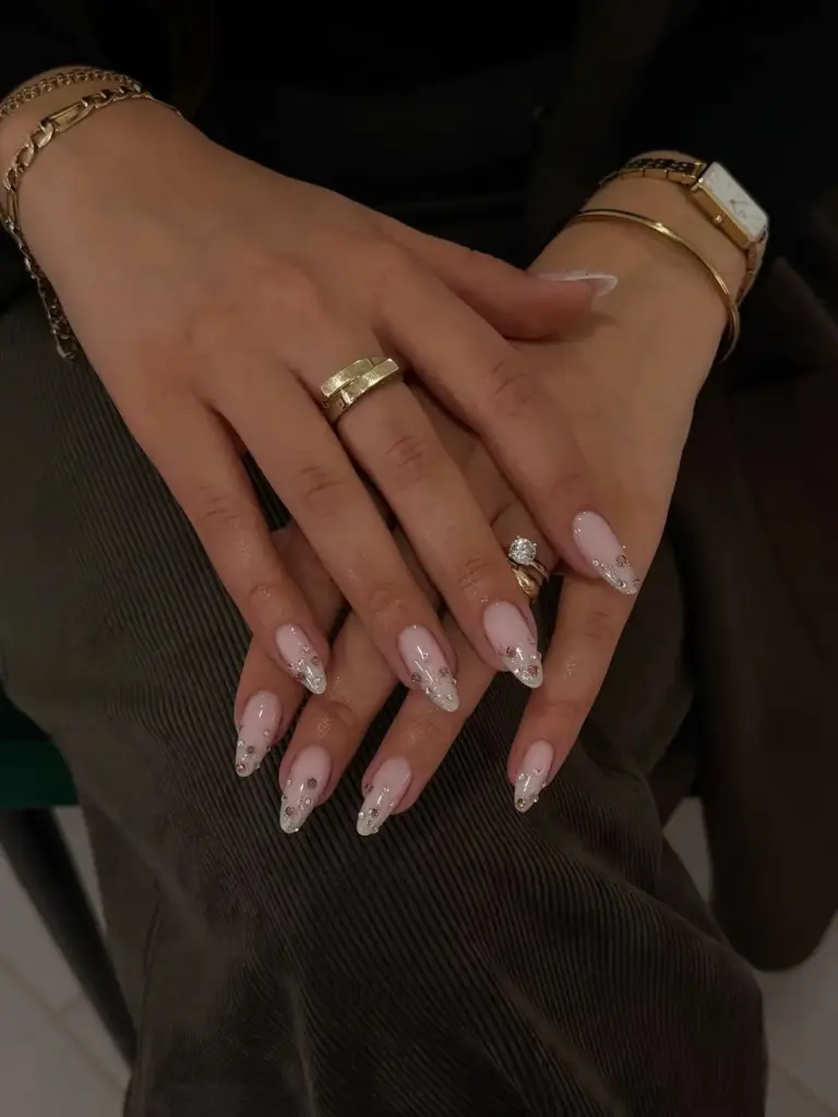 Üç boyutlu taşlarla ikonik bir ışıltı