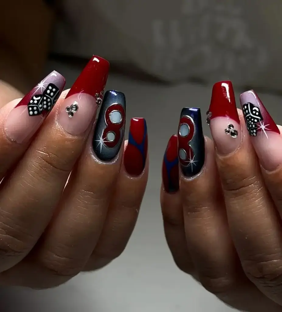 kırmızı Maksimalist nail art