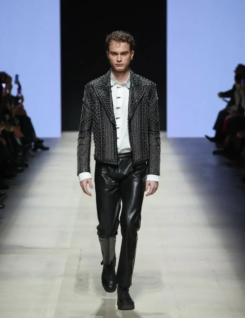 "No Apologies" koleksiyonu, Moskova Moda Haftası