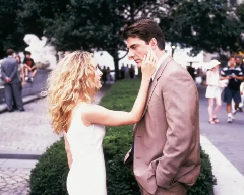 Mr. Big sendromu: Partnerinizde fark ettiğinizde düşünmeniz gereken 8 davranış