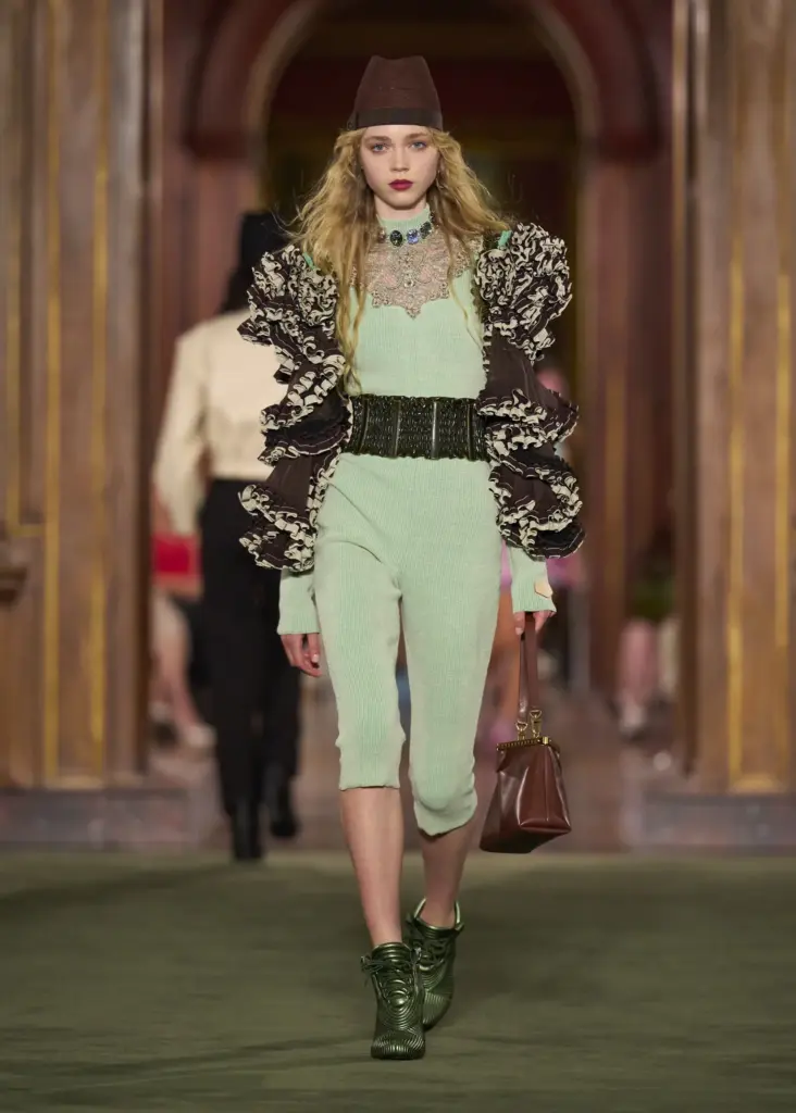 Louis Vuitton Amerikan gardırobunun yeniden yorumu