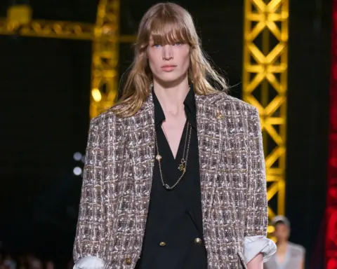 Paris Moda Haftası: Chanel Sonbahar/Kış 2026