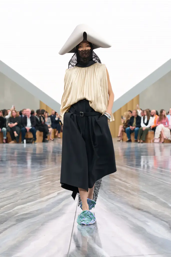 Paris Moda Haftası Dior İlkbahar/Yaz 2026 koleksiyonu 