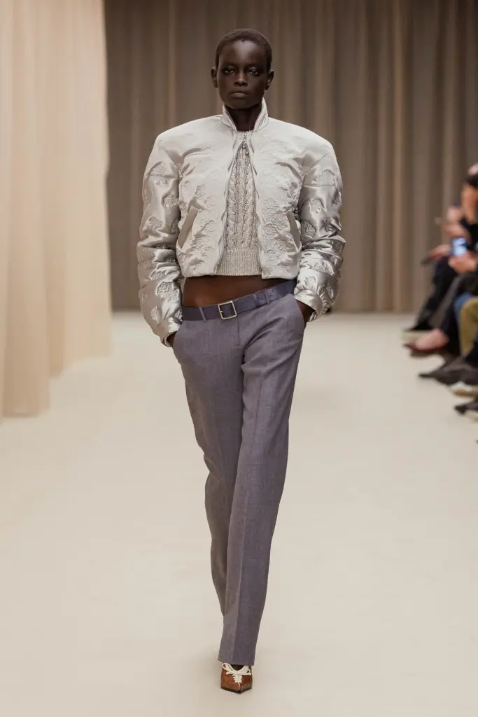 Paris Moda Haftası McQueen