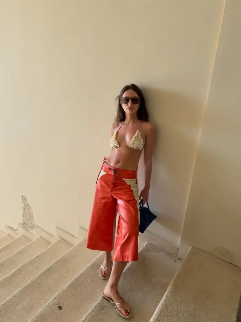 Plaj stilinde flip-flop terlikler