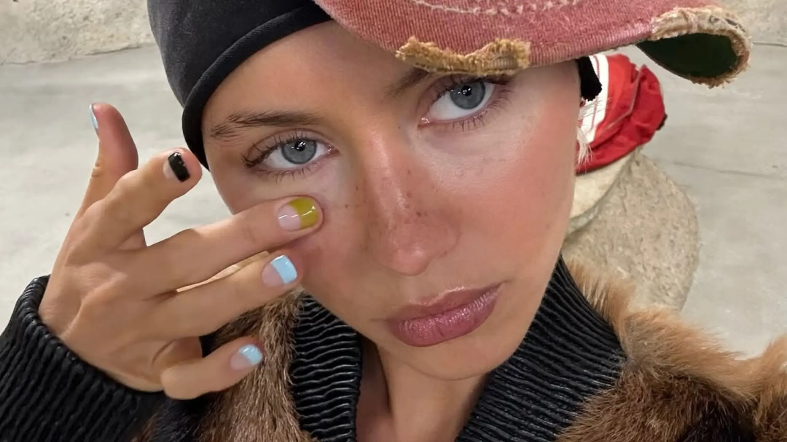 Puantiyelerden maksimalist french'lere: Sezonun öne çıkan 5 manikür trendi