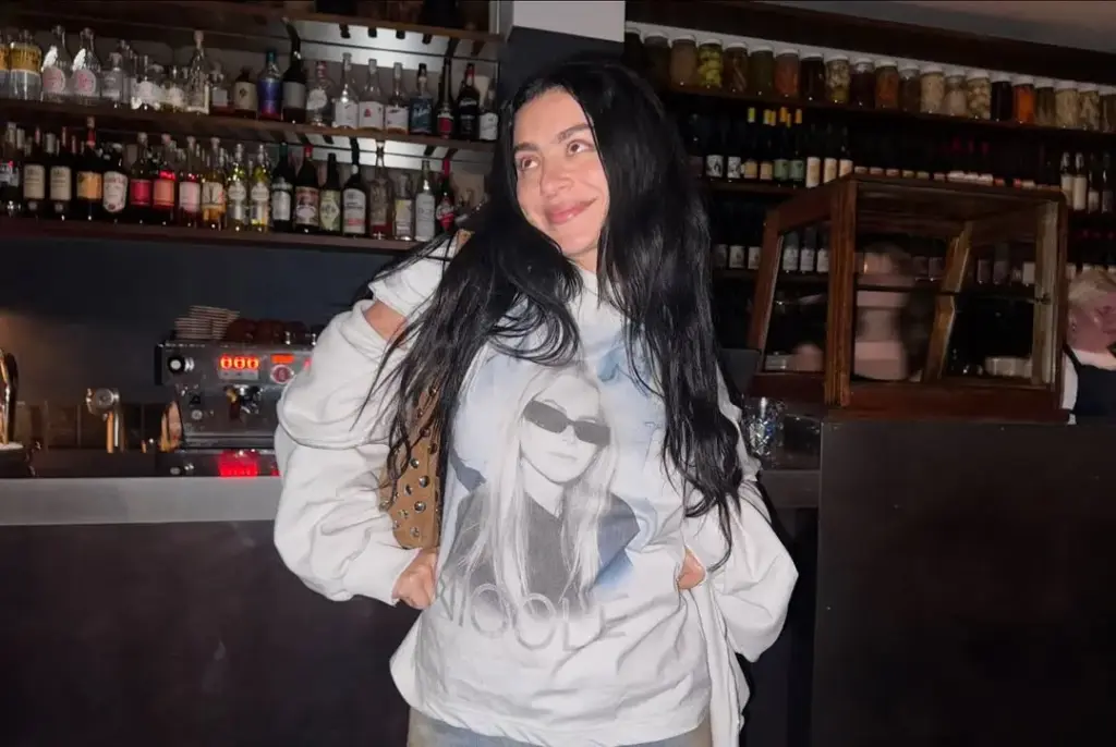 zımba detaylı çanta trendi