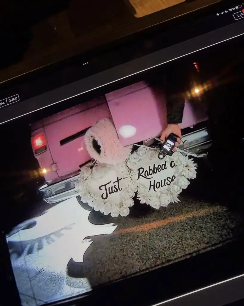 House Tour bling ring