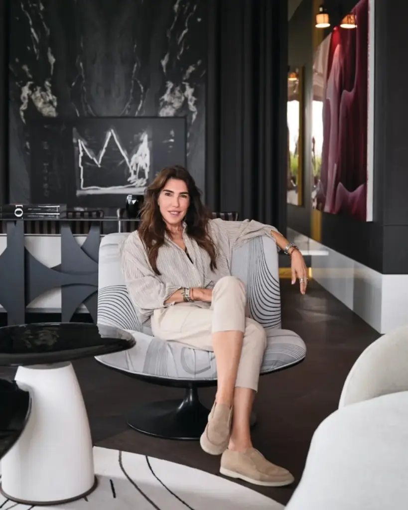 İç mimar Esra Kazmirci 