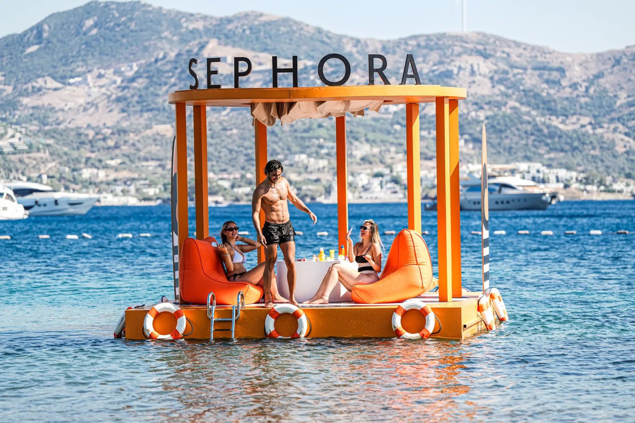 Isla Flotante de Sephora en Bodrum