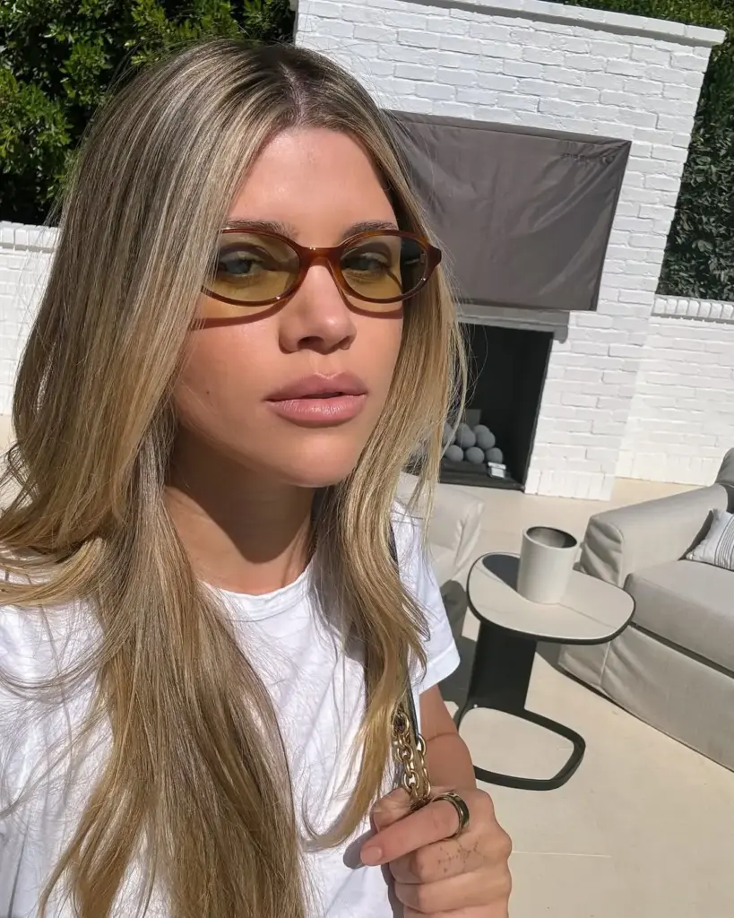 "Uptown blonde" saç rengi ile lüksün güncel yorumu