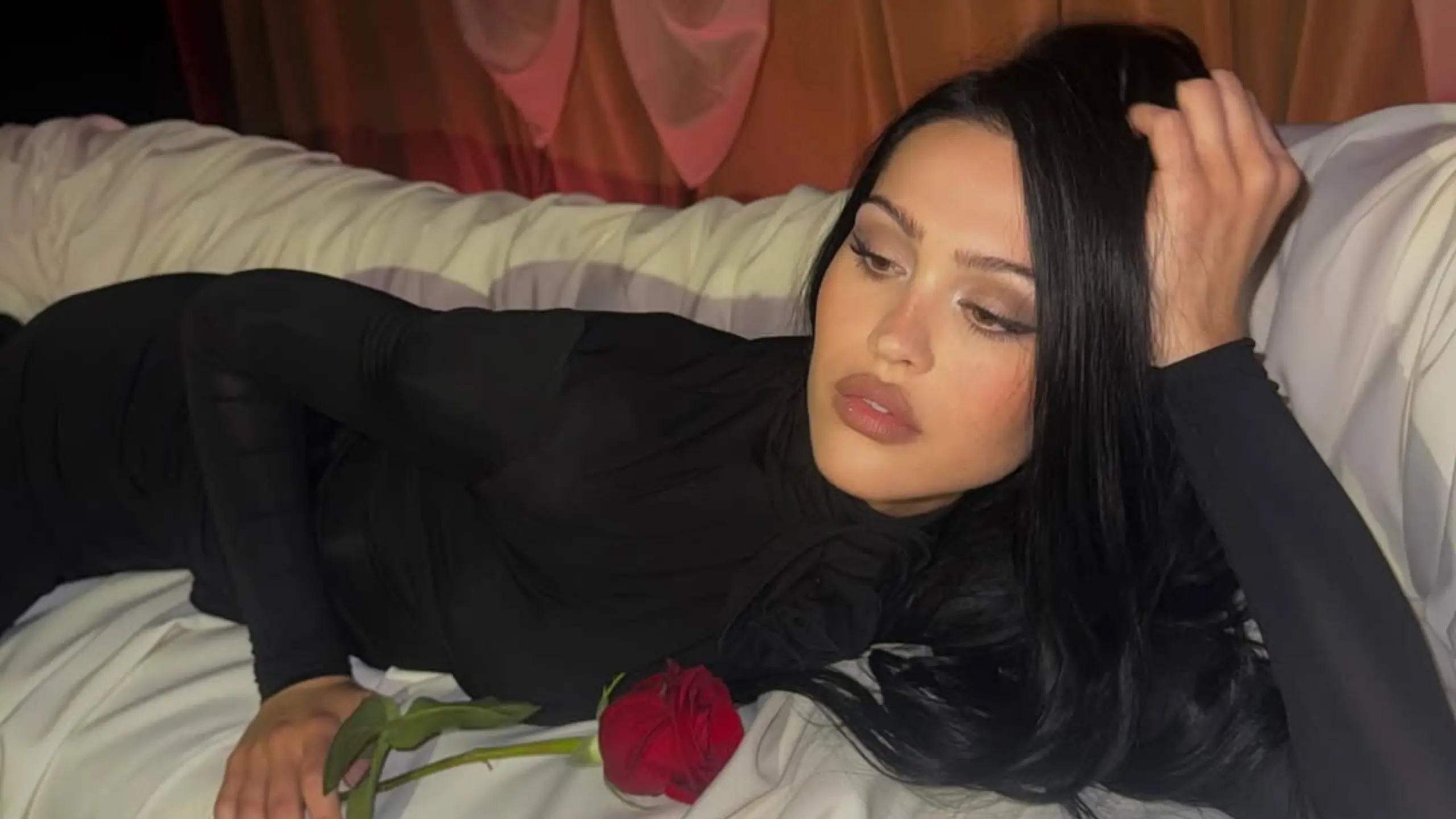 Sevgililer Günü için 5 kombin önerisi