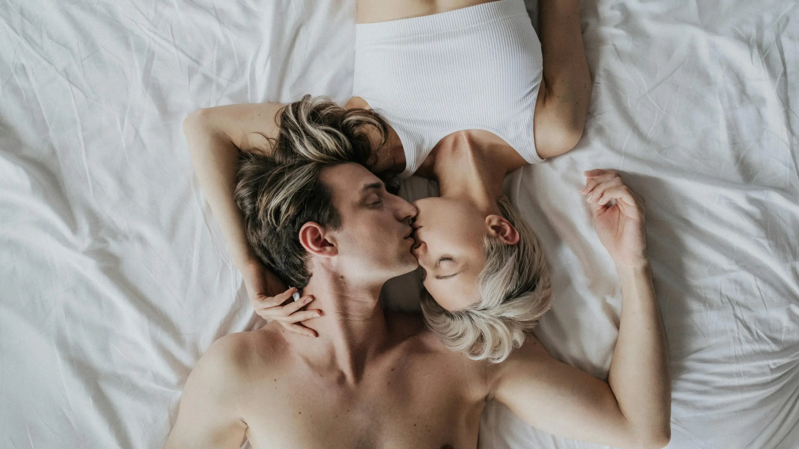 “Sextimacy” ile ilişkide ten ve enerji uyumunuzu keşfedin