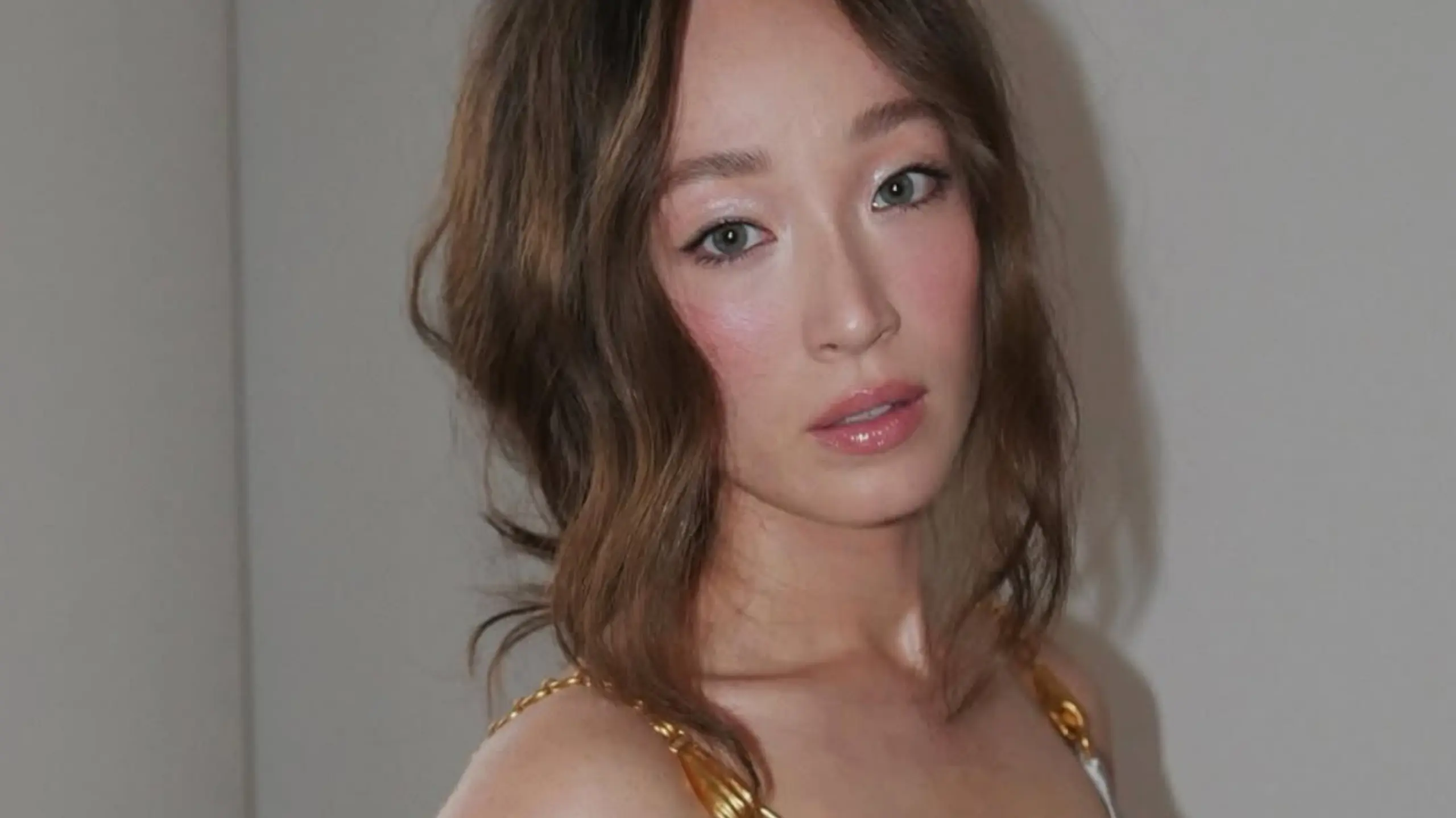 Sezonun en romantik makyajı: Mistletoe Makeup