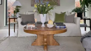 Sezonun imza dokusu: Koyu ahşap