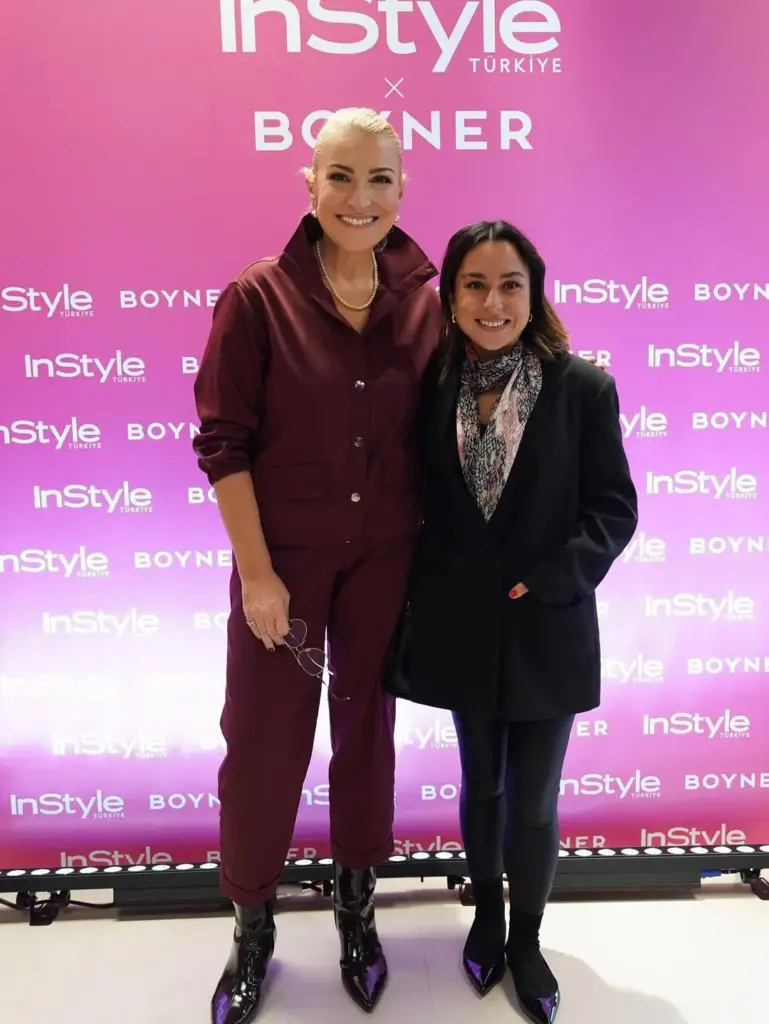 Işık Şimşek, Lara Mutlu