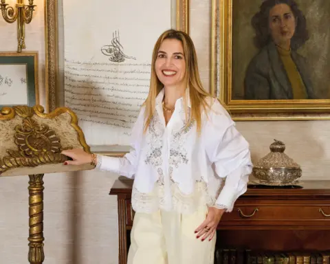 feride tansuğ