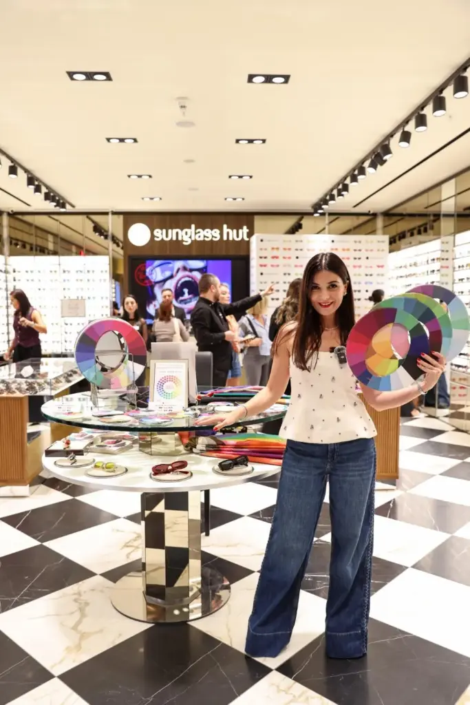 Sunglass Hut