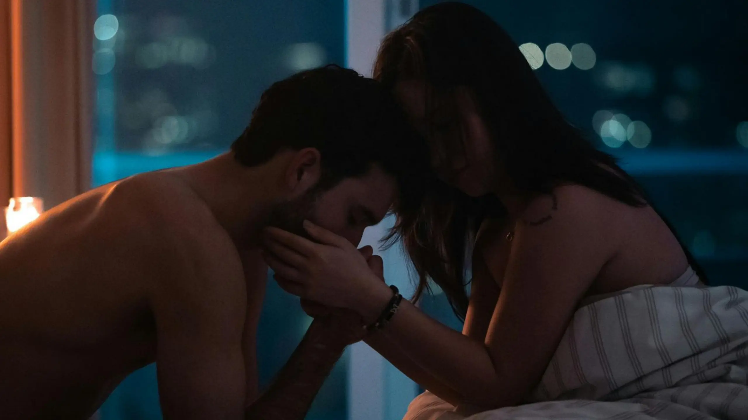 Terazi erkeğini yatakta baştan çıkarma rehberi