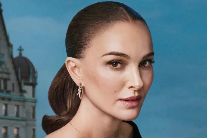 Tiffany & Co., Akademi Ödüllü oyuncu Natalie Portman’ın markanın yeni global marka elçisi olduğunu duyurdu
