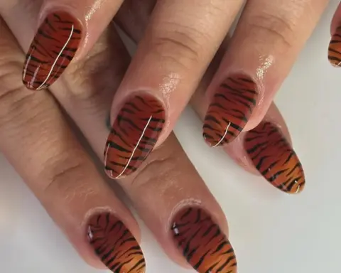 Tiger nails: Manikür trendlerine iddialı bir dokunuş