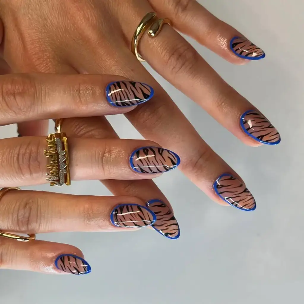 Aura efektine yeni bir yorum: Kaplan desenli “aura nails”