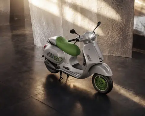 Vespa, 80. yılını Roma’da tanıtılan yeni modeliyle kutluyor