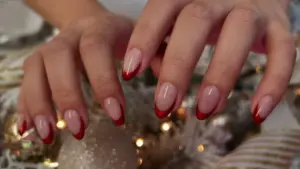 Yeni yıl ruhunu yansıtan 3 manikür