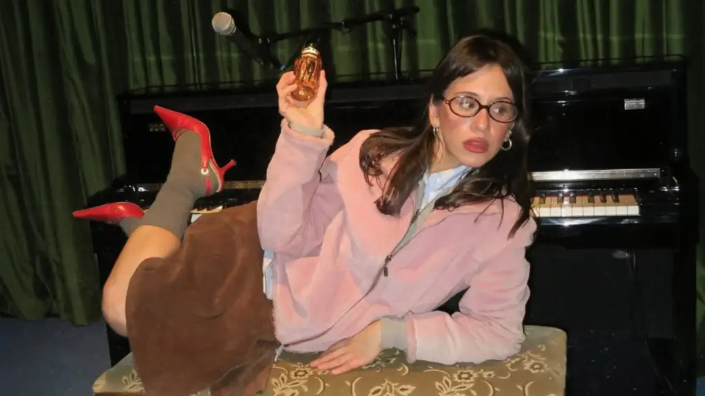 Yumuşak kontrastın yeni ikilisi: Pembe ve kahve paleti