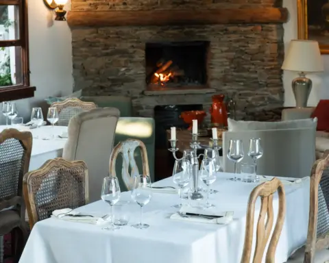 Zamansız bir Ege anlatısı: Güllü Konakları & Zeste